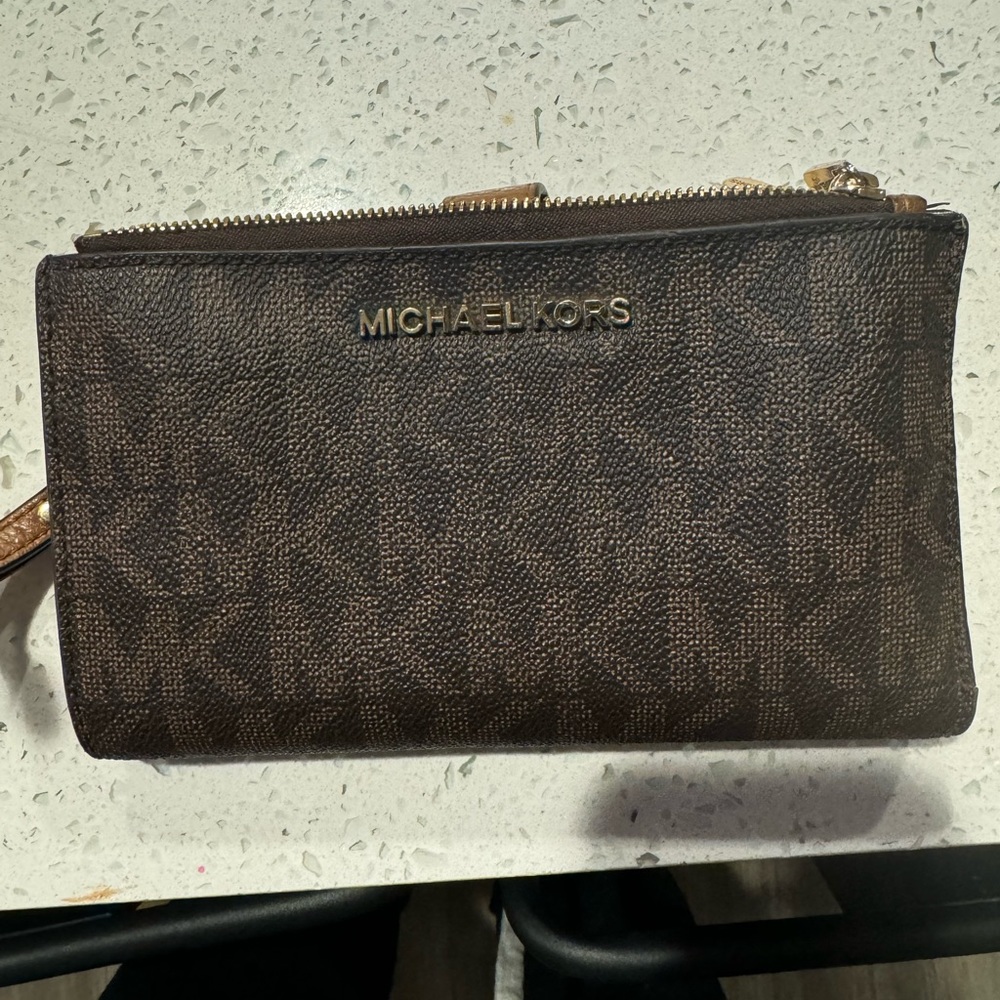 Michael Kors Brown women’s wallet